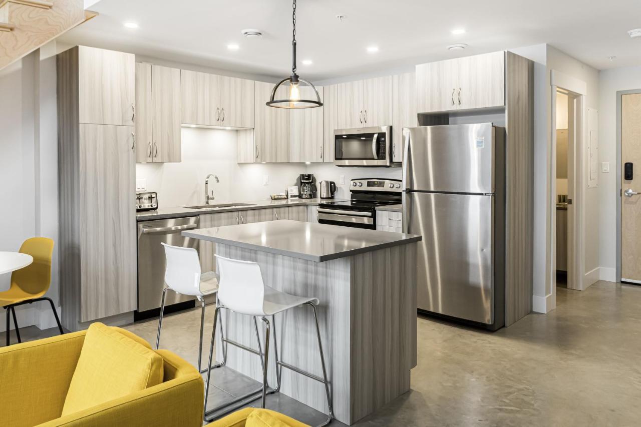 Aparthotel Station 1 By Terra Hospitality Moncton Esterno foto
