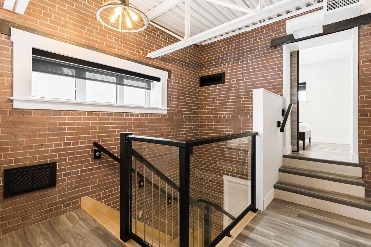 Aparthotel Station 1 By Terra Hospitality Moncton Esterno foto