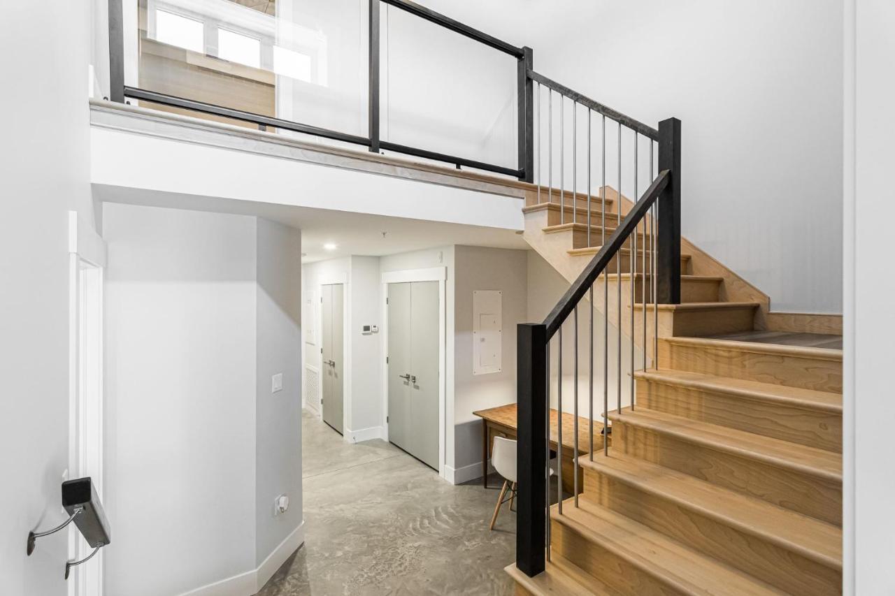 Aparthotel Station 1 By Terra Hospitality Moncton Esterno foto