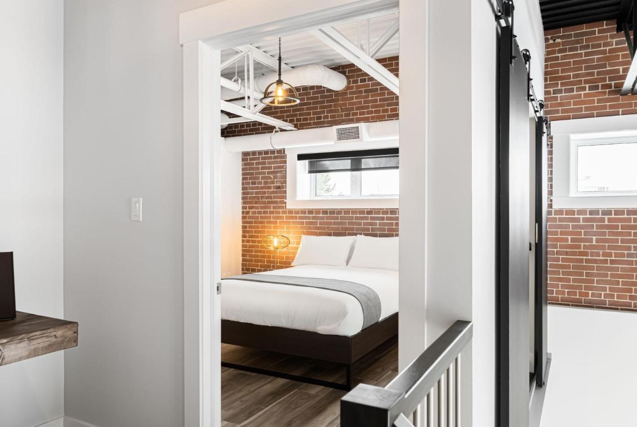 Aparthotel Station 1 By Terra Hospitality Moncton Esterno foto