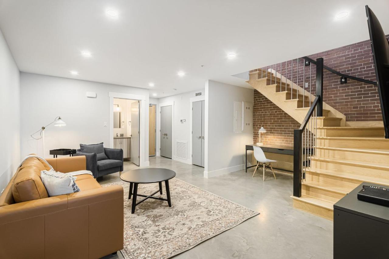 Aparthotel Station 1 By Terra Hospitality Moncton Esterno foto