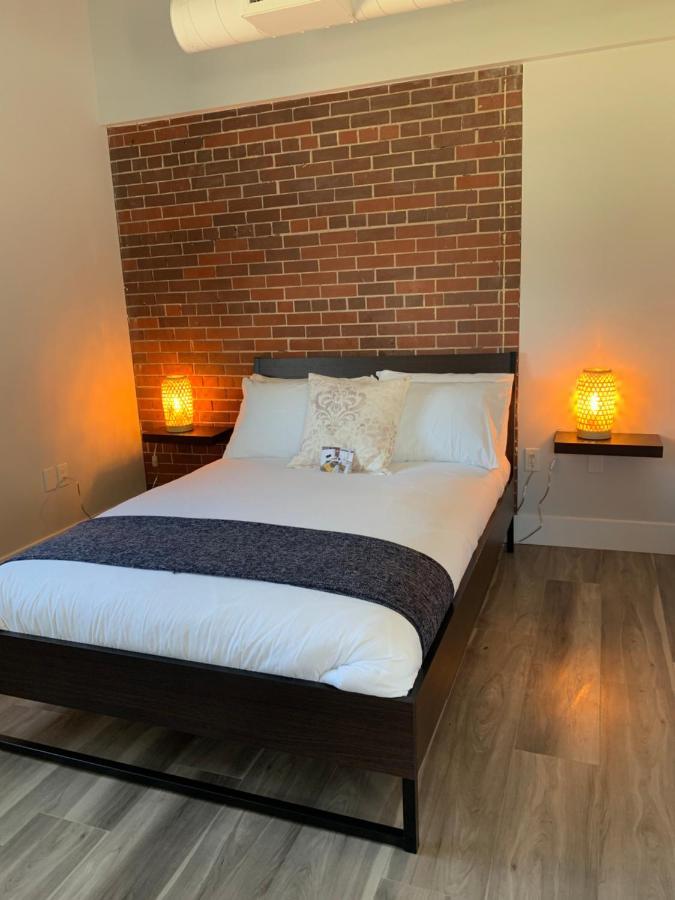 Aparthotel Station 1 By Terra Hospitality Moncton Esterno foto