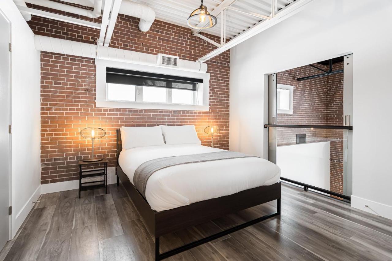 Aparthotel Station 1 By Terra Hospitality Moncton Esterno foto