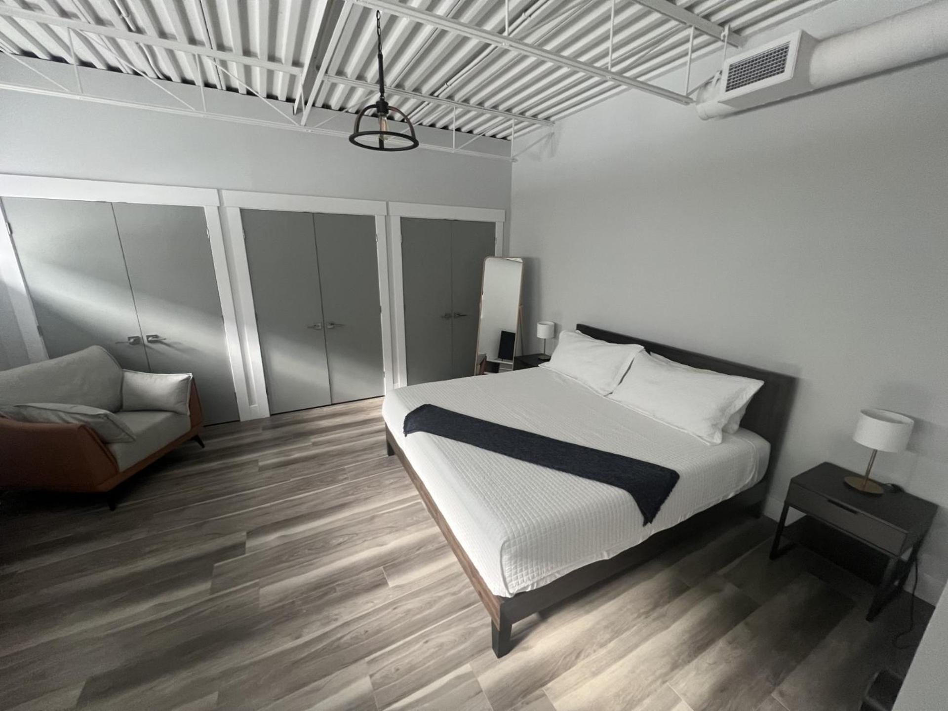 Aparthotel Station 1 By Terra Hospitality Moncton Esterno foto
